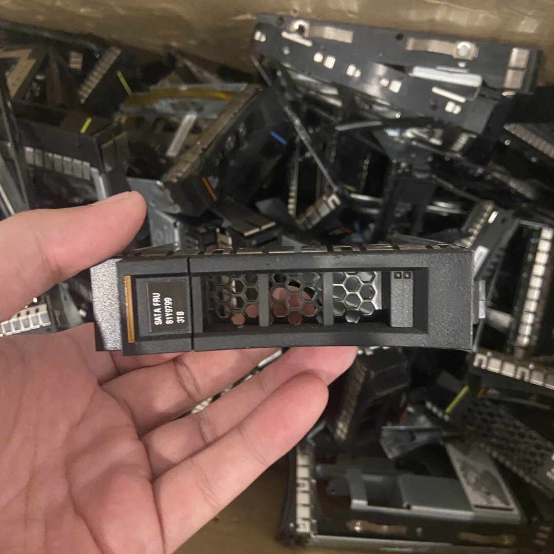 联想IBM3.5寸硬盘托架 X3550 X3650 X3850X5 M2M3M4服务器送螺丝