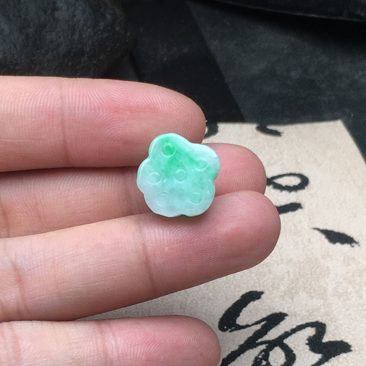 A货翡翠莲子缅甸玉石包邮