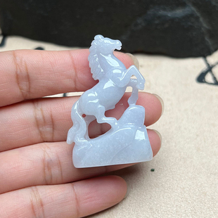 立体生肖马吊坠缅甸翡翠A货冰糯淡紫底马到功成挂件小摆件小印章