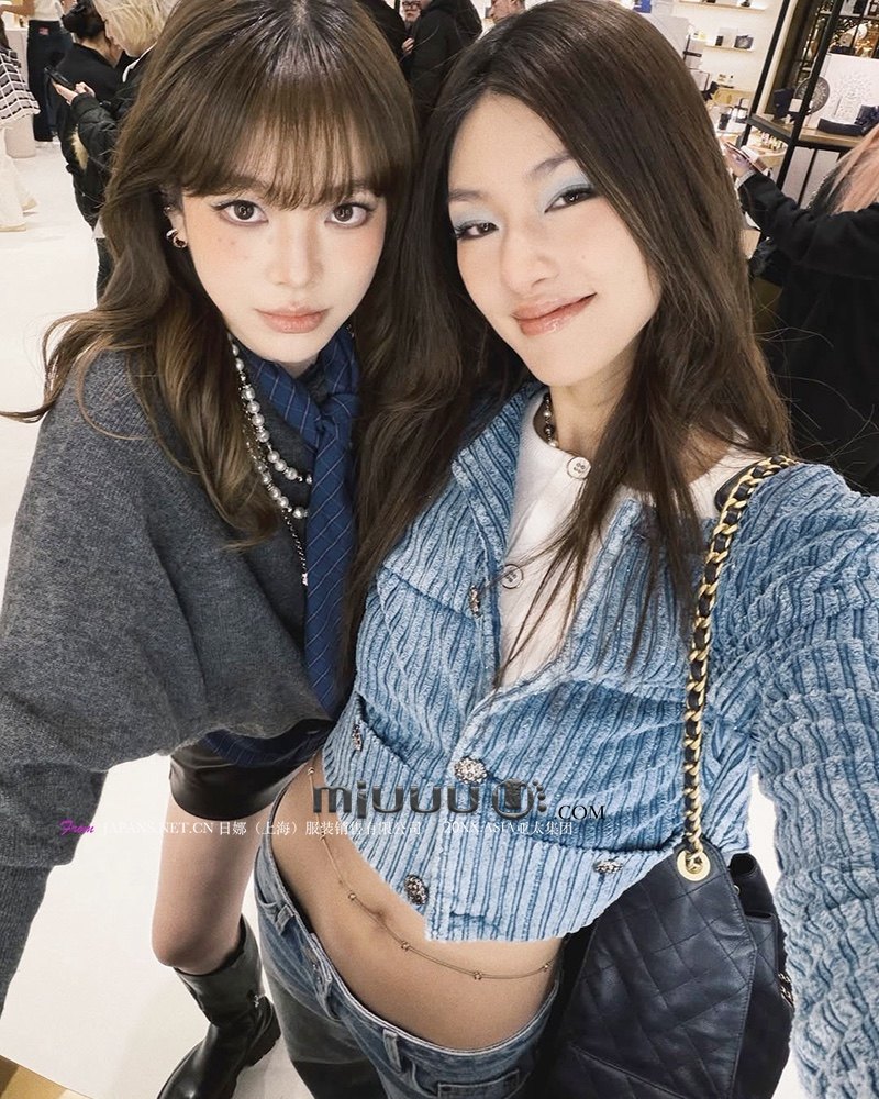 日娜高奢20XXASIA BUYER 12 eop 高智风蓝色修身显瘦气质短款外套