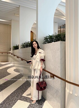 日娜asia早春新品白色灵动飘逸立体玫瑰花短袖大衬衫小香风外套