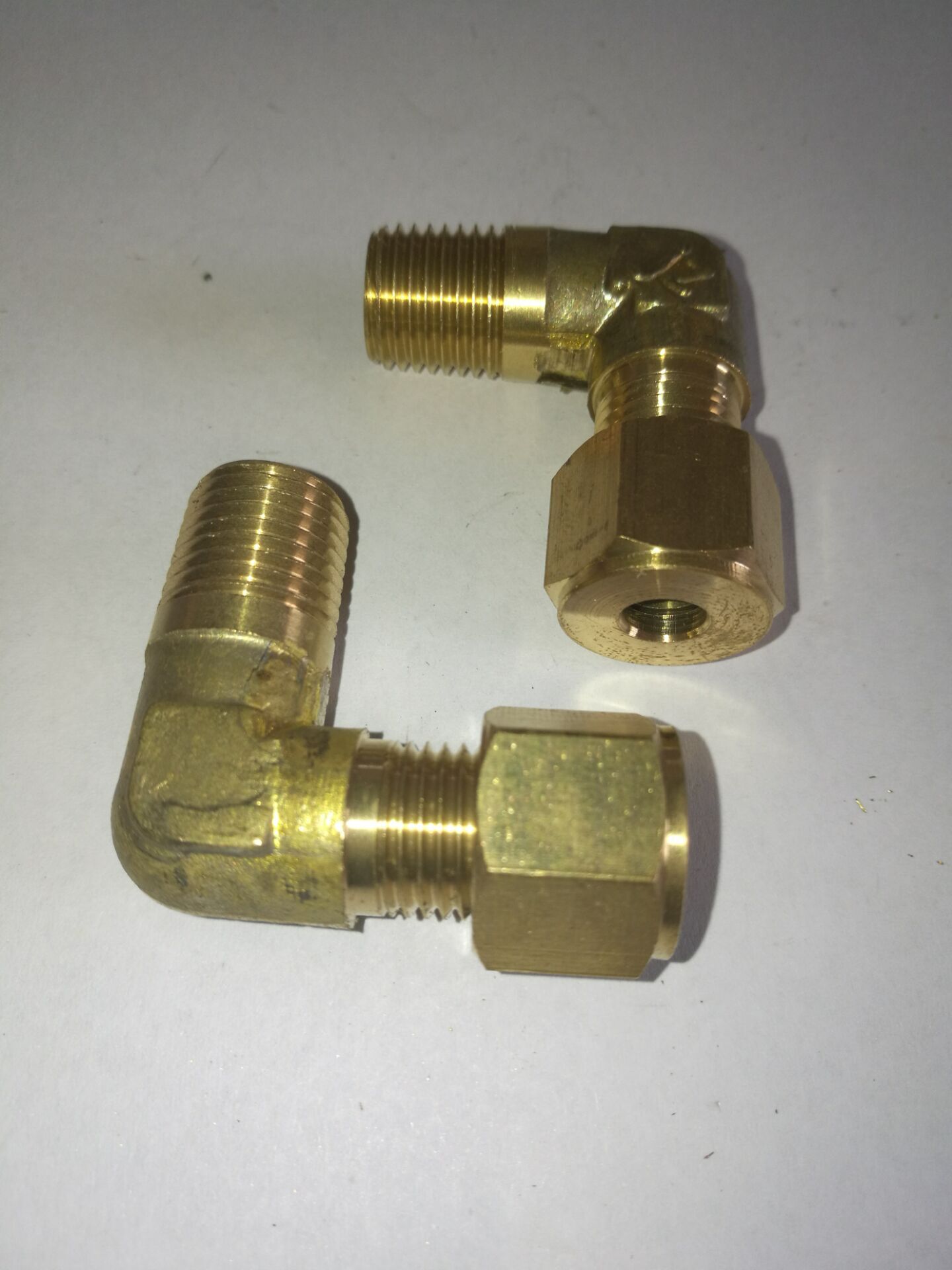 高压弯头卡套铜配件高压管快接头