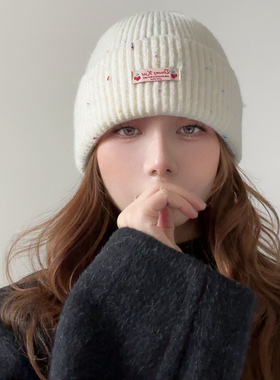 灰色针织毛线帽女2025新款秋冬季含羊毛帽子显脸小保暖护耳包头帽