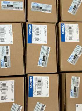 欧姆龙包装盒。CP1W-40EDR。NC213。16ET