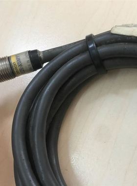 AB罗克韦尔193-EEGE 18-90A电子式过载继电