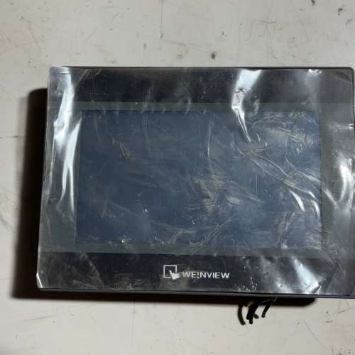 威纶触摸屏TK6070iP，功能正常，成色如图，保护膜部分撕