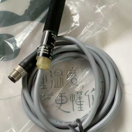 可维修施迈赛SCHMERSAL安全磁开关传感器CSS8-180-2议价