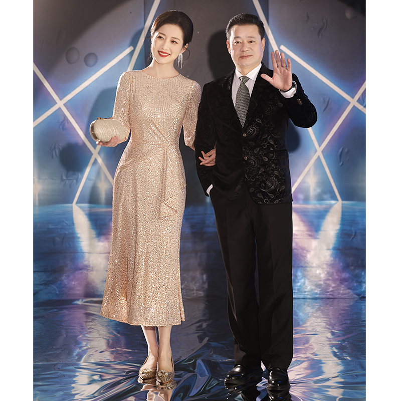 香槟色妈妈亮片晚礼服小个子