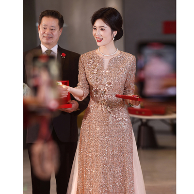 香槟色亮片晚礼服女高级感高贵年轻高端婚礼主持人喜妈妈婚宴装