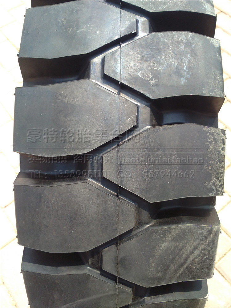 叉车实心轮胎300-15、250-15、5.50-15、600-15、700-15、750-15