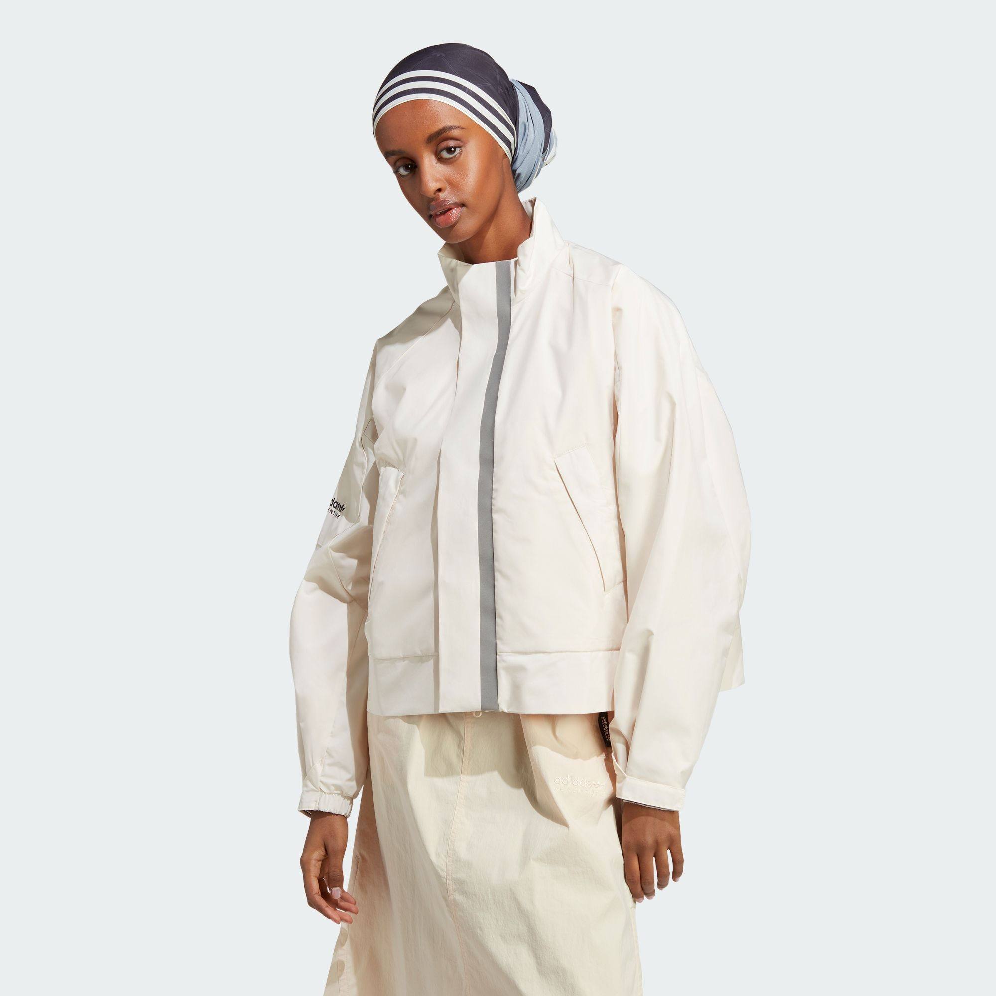 Adidas/阿迪达斯 女子三叶草短款立领运动宽松夹克外套 IC5446,运动服/休闲服装,运动茄克/外套,淘宝优惠券,粉丝福利购,淘宝优惠卷