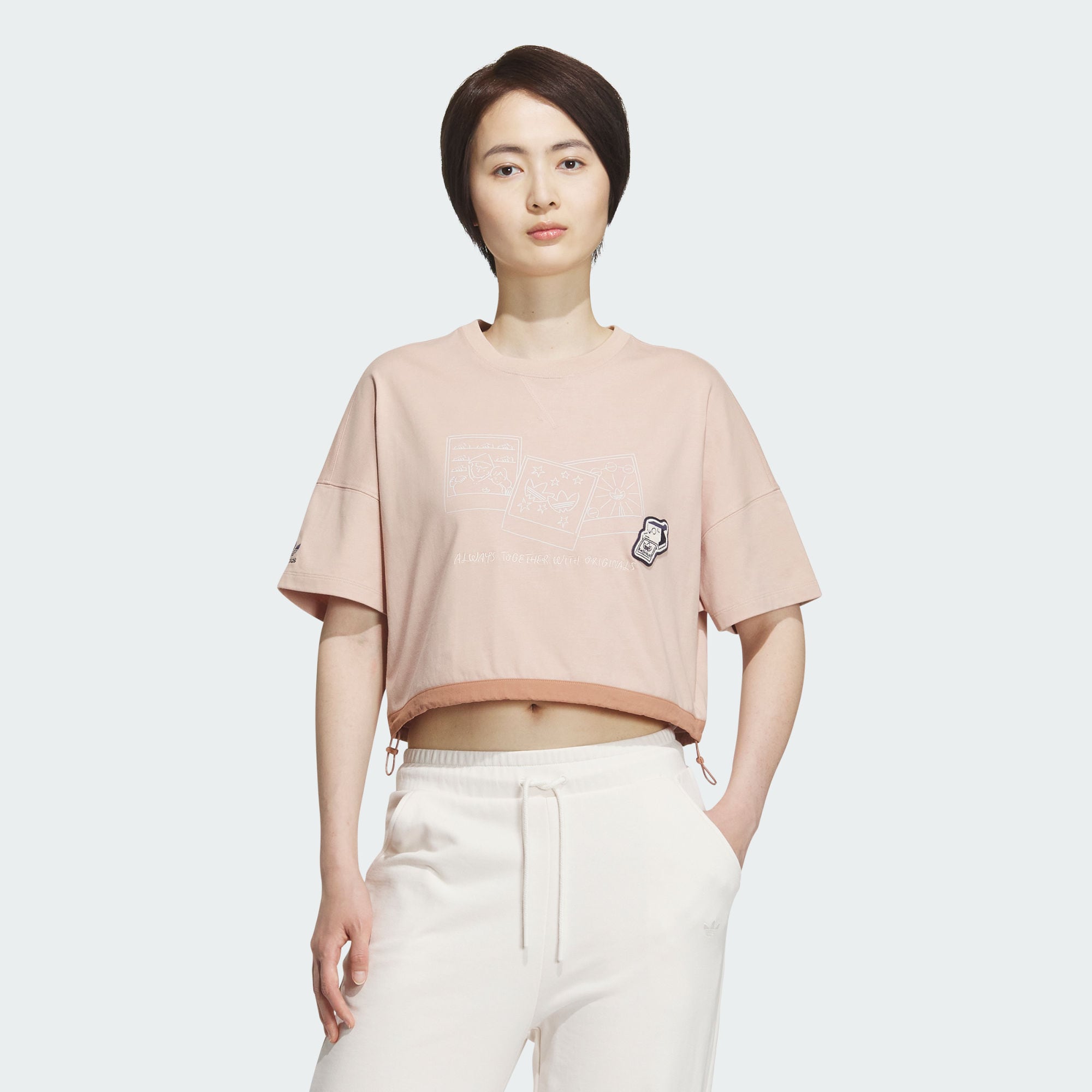 Adidas/阿迪达斯 女子三叶草 NAGABA 联名款运动短袖T恤 IS0650