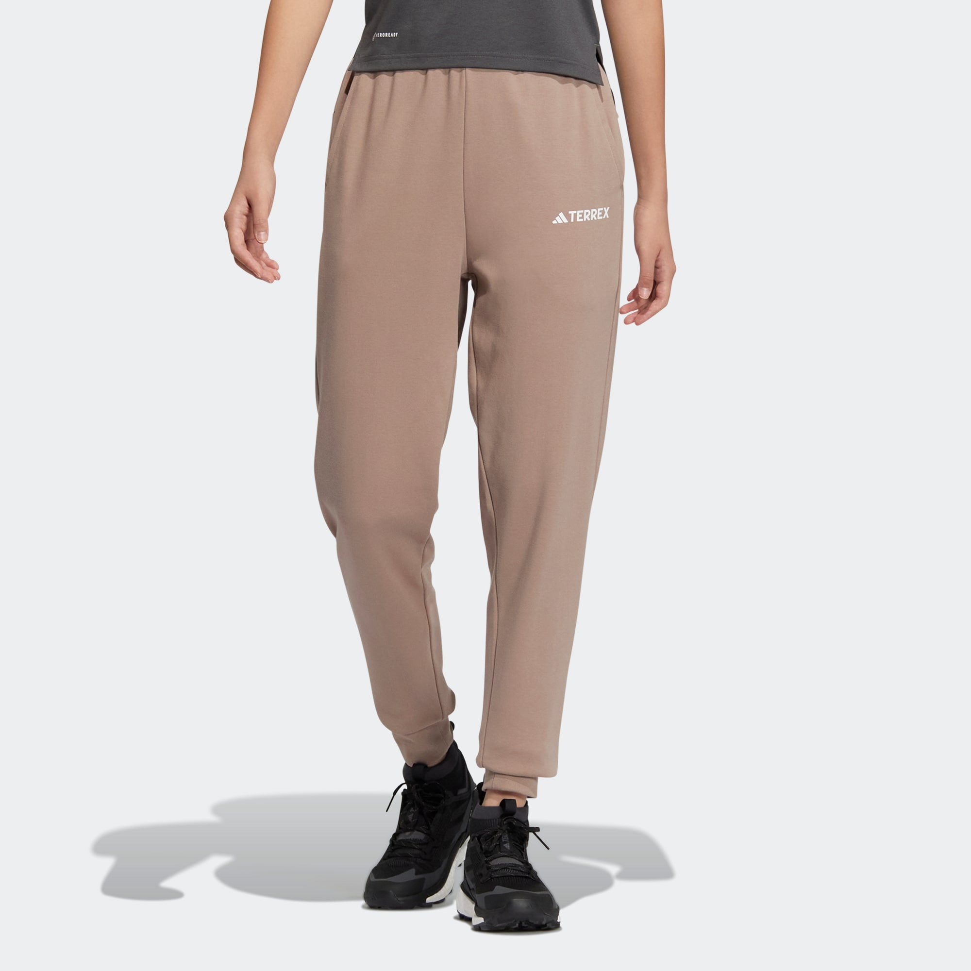 Adidas/阿迪达斯运动裤常规
