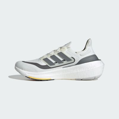 Adidas/阿迪达斯 男子 ULTRABOOST 跑步运动鞋 ID3281