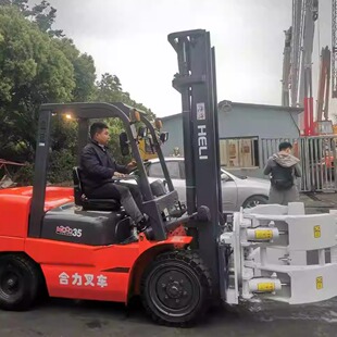 八九成新二手抱夹叉车2吨3吨冰箱夹叉车圆包夹叉车软包夹叉车