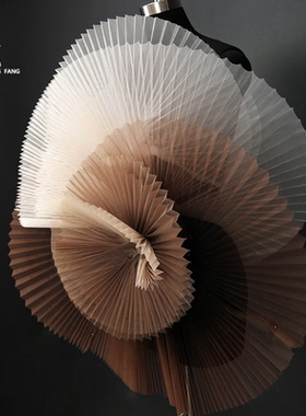 大风琴百褶渐变硬网纱褶皱布料挺阔造型装饰背景舞台设计师面料