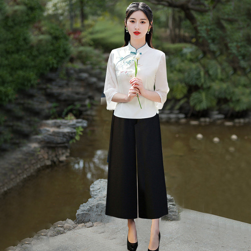 民国中式唐装现代年轻改良旗袍上衣中国风汉服女复古绣花茶服套装