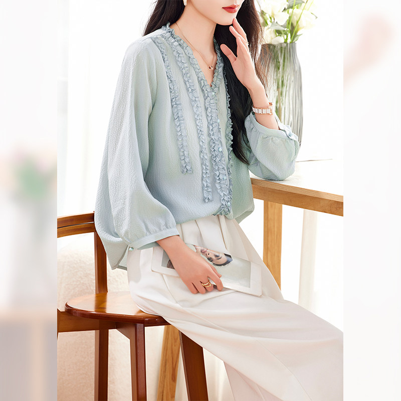 法式温柔风花边V领真丝衬衫女2026夏新款长袖显瘦气质桑蚕丝上衣