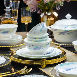 碗具套装家用骨瓷餐具礼盒套装轻奢景德镇陶瓷碗高级感碗盘组合