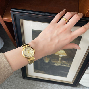 IEKE中古风罗马圆表盘链条式手表女士时尚简约气质高级感轻奢复古