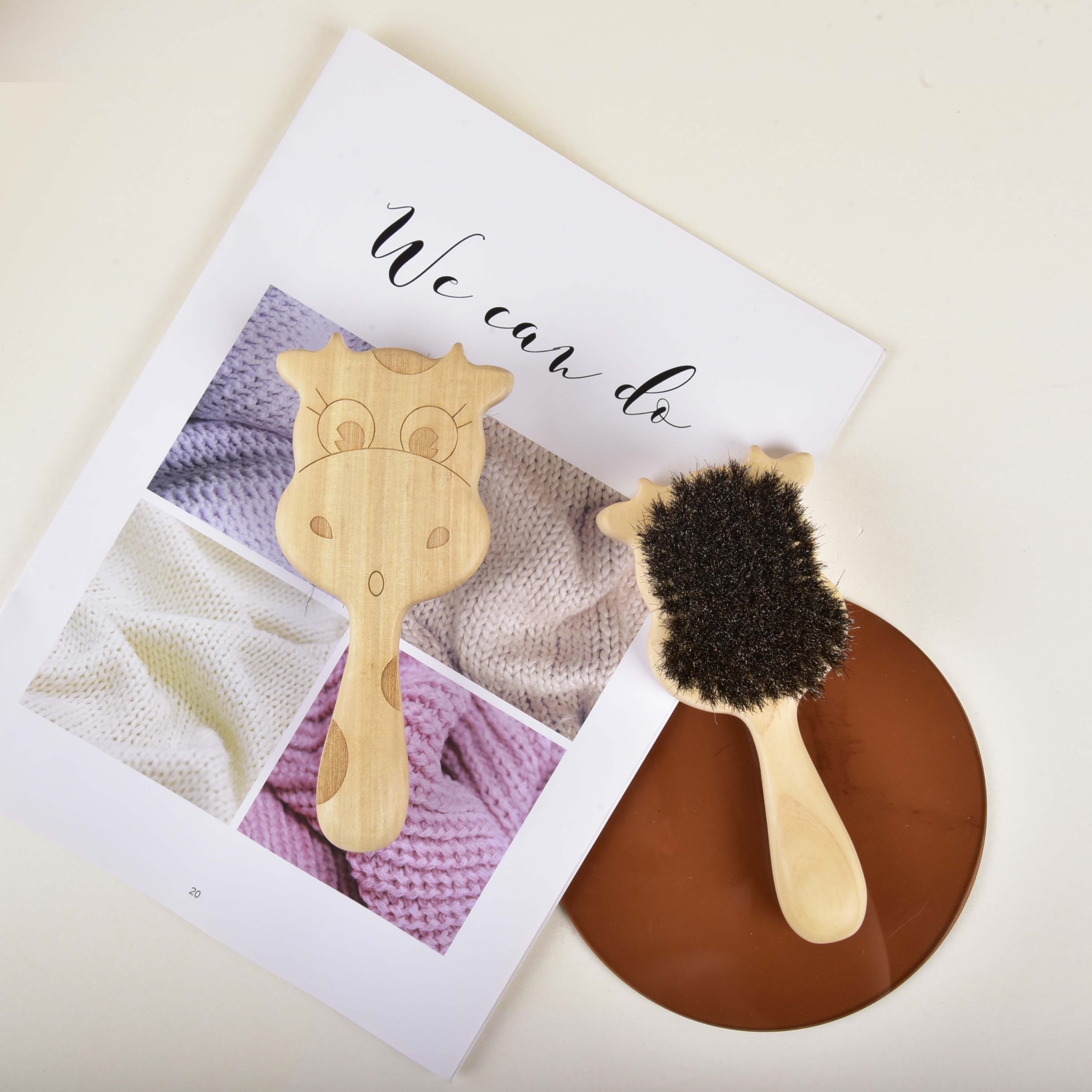 탄 카펜터  베이비 헤어 브러시 귀여운 소 천연 마사지 빗 휴대용 빗  특수 빗 태아 헤어 빗