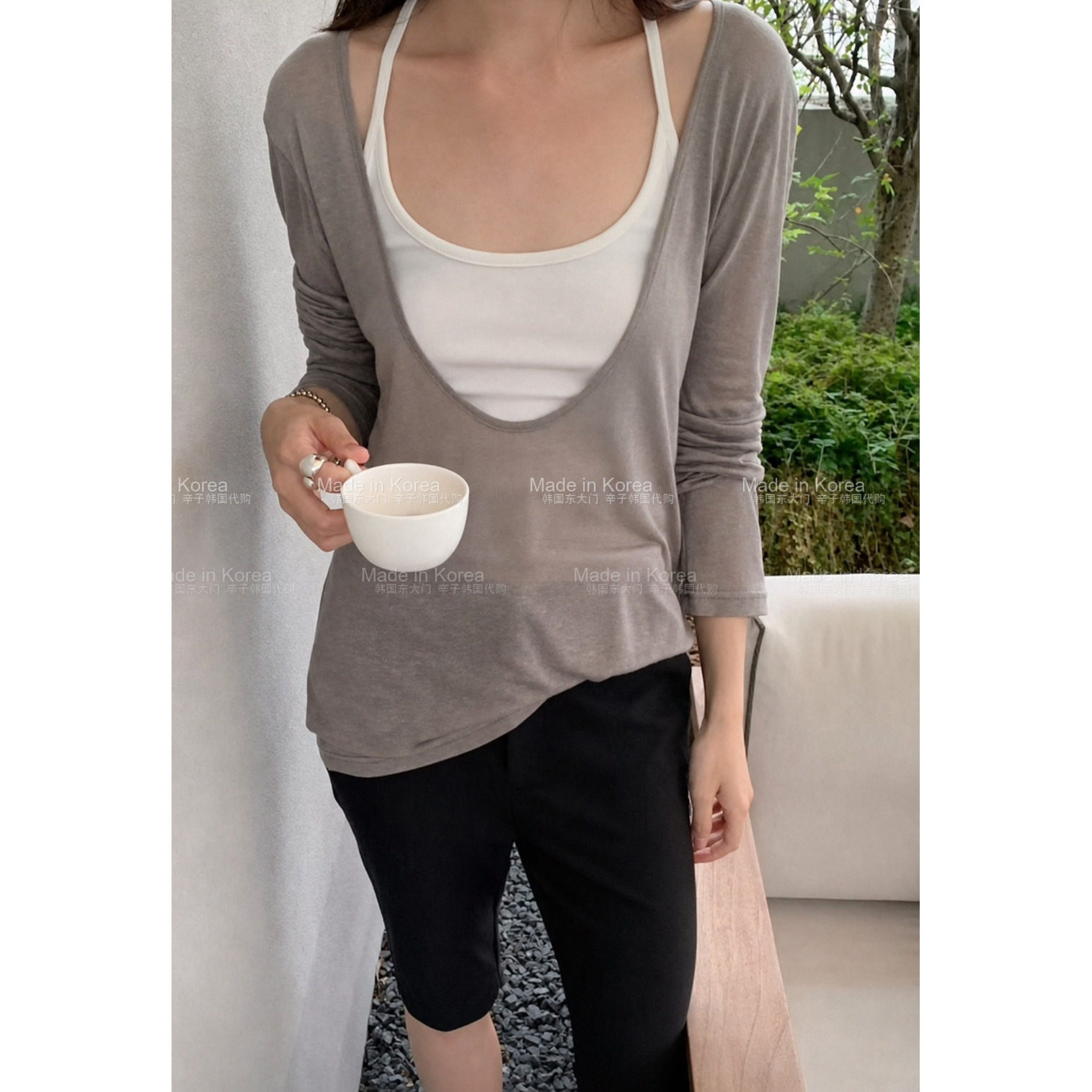韩式深V修身长袖T恤女