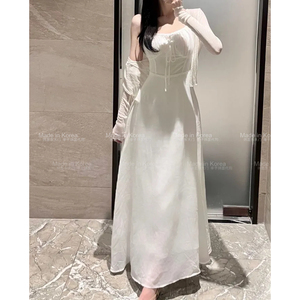 辛子韩国代购法式抽绳吊带连衣裙女高腰收腰显瘦白月光高级感长裙
