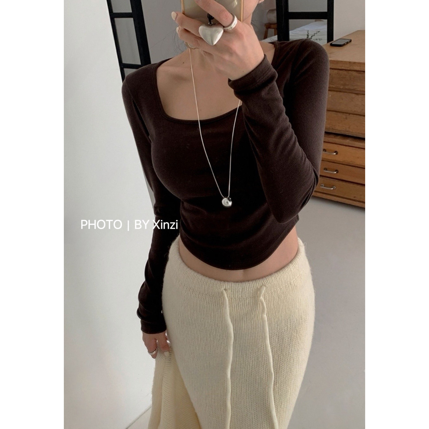 辛子韩国代购纯欲辣妹风U领纯色长袖T恤女修身显瘦短款打底衫上衣,女装/女士精品,T恤,淘宝优惠券,粉丝福利购,淘宝优惠卷