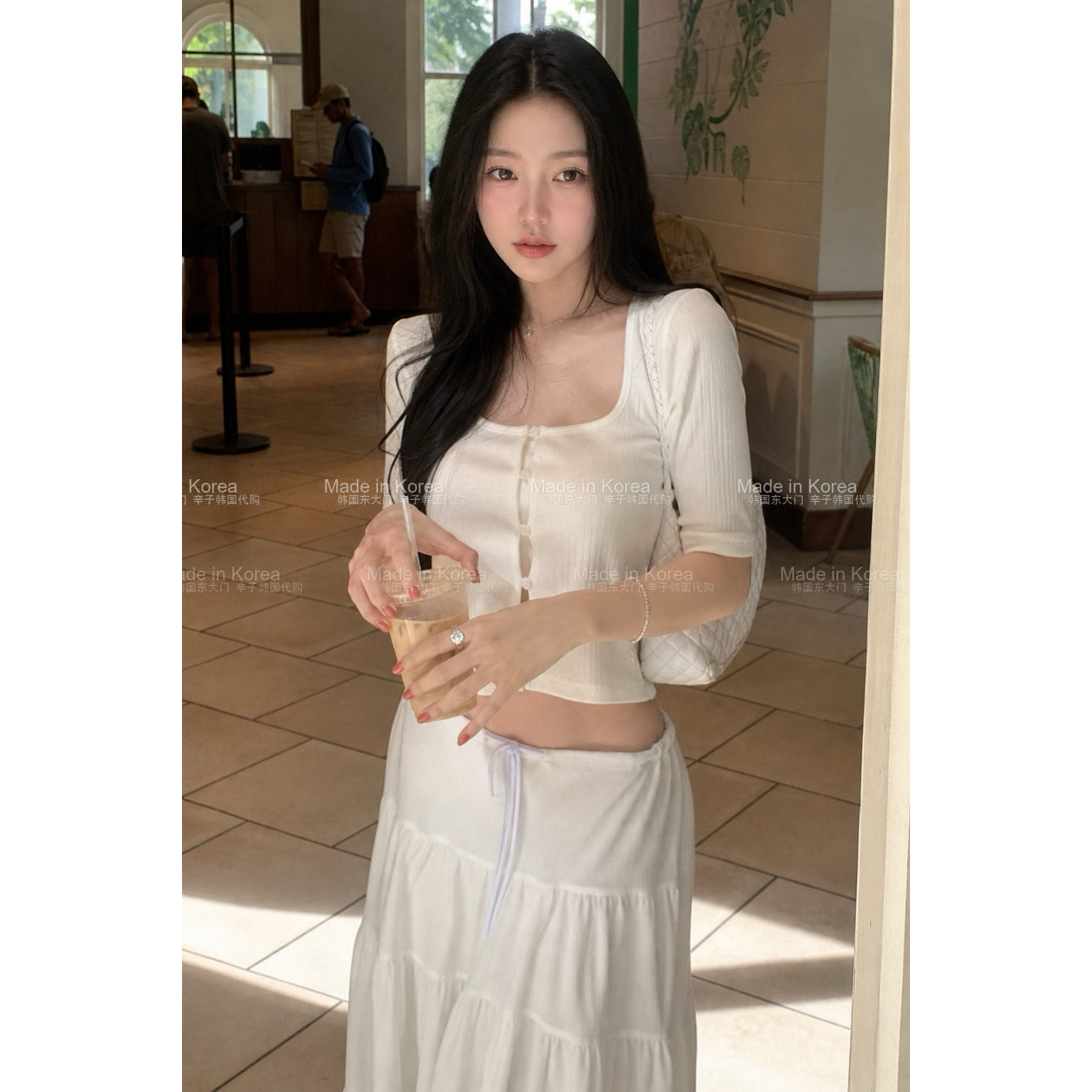 韩式修身短款圆领针织衫女