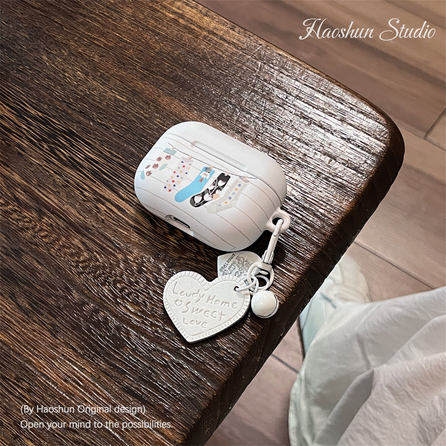 晾袜子适用于AirPodspro耳机套磨砂菲林AirPods3代硬壳防摔创意个性airpods4代蓝牙耳机保护套小众airPods2,3C数码配件,耳机保护套,淘宝优惠券,粉丝福利购,淘宝优惠卷