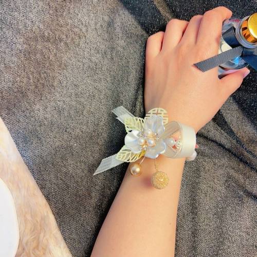 伴娘手腕花新娘姐妹团手花森系韩式婚礼结婚手环父亲新郎伴郎胸针