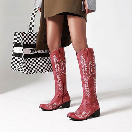 外贸新款高筒绣花大码女靴子