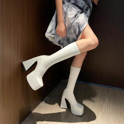 外贸马丁靴粗跟马丁靴新款