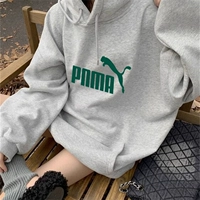 Зеленая толстовка с капюшоном