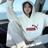 Белая толстовка с капюшоном