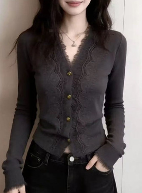 轻奢风深灰色V领蕾丝边针织开衫修身显瘦高级感上衣2026春季新款