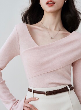 ron设计感斜领纯色针织衫2024早春新款法式修身别致绝美纯欲上衣