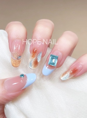 【焦糖芝士】清冷感蓝色法式琥珀猫眼手工穿戴甲高级显白腮红美甲