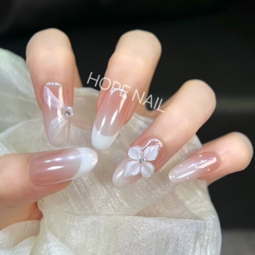 【云间白槿】高级感海莉白色法式飘带手工穿戴甲纯欲雕花美甲贴片