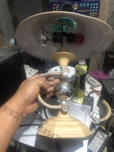 议价 东联donglian台灯，外观非常漂亮，通电不亮了，懒得搭理