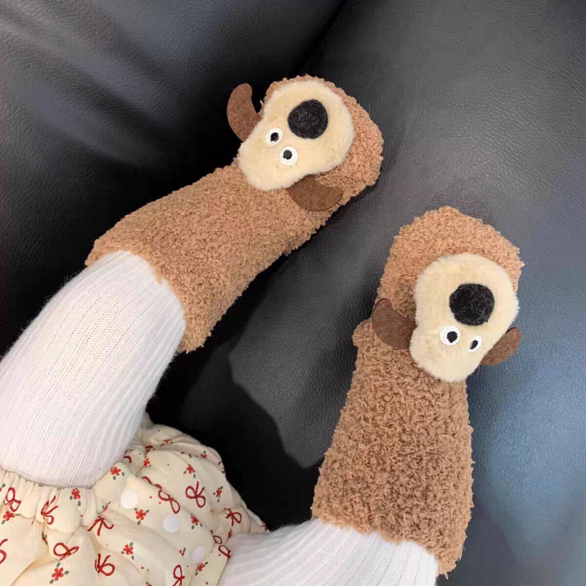 毛绒绒儿童地板袜防滑隔凉宝宝室内地板鞋婴儿步前鞋秋冬保暖加绒