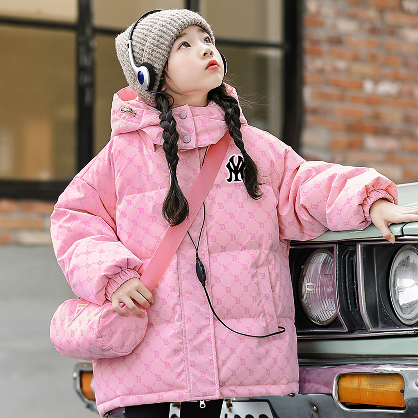 儿童羽绒服女童25新款冬装中大童加厚短款洋气女孩正品牌冬季外套