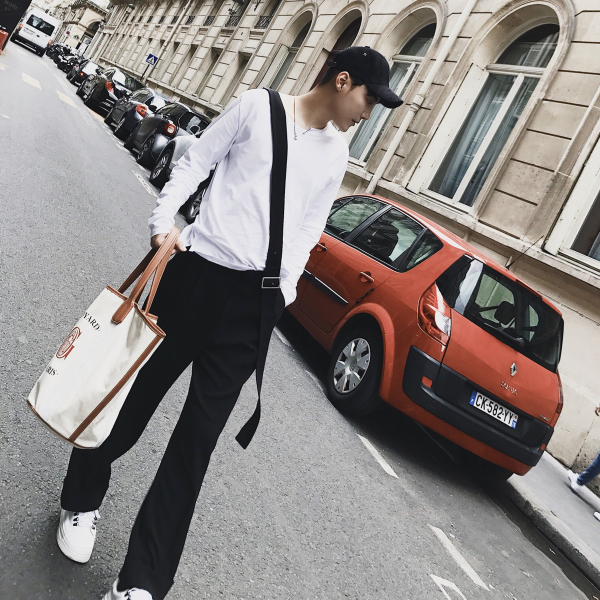 @威廉威18秋冬  男士西装裤休闲潮流直筒宽松可拆卸背带西裤在类目 男装, 西裤中 - 来自Buy2taobao.com提供专业的淘宝代购服务