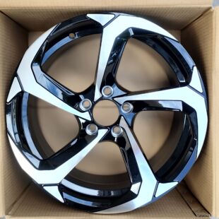 适配15寸16寸17寸18寸19寸本田丰田大众现代日产宝马奥迪改装刀锋