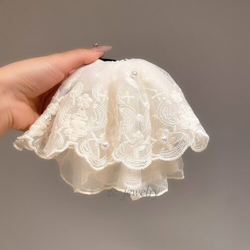 超仙米色刺绣蕾丝裙摆抓夹女百搭珍珠马尾夹显脸小半扎鲨鱼夹发饰