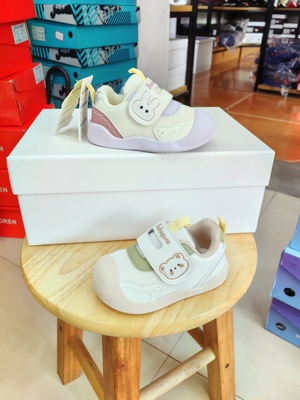 巴布青蛙2025秋季新款透气双网学步鞋防滑柔软婴儿宝宝皮面机能鞋