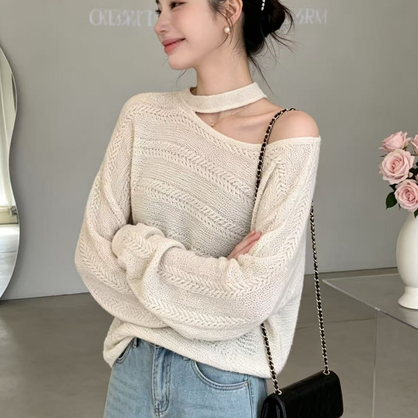 设计感挂脖露肩针织衫女秋季图片