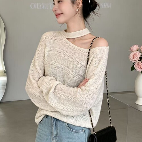 设计感挂脖露肩针织衫女秋季