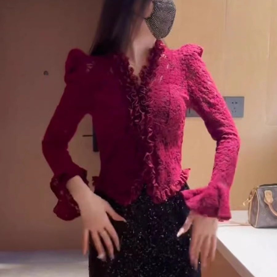 泡泡袖蕾丝边衬衫女2025年秋新款修身显瘦V领长袖紧身内搭打底衫,女装/女士精品,衬衫,淘宝优惠券,粉丝福利购,淘宝优惠卷