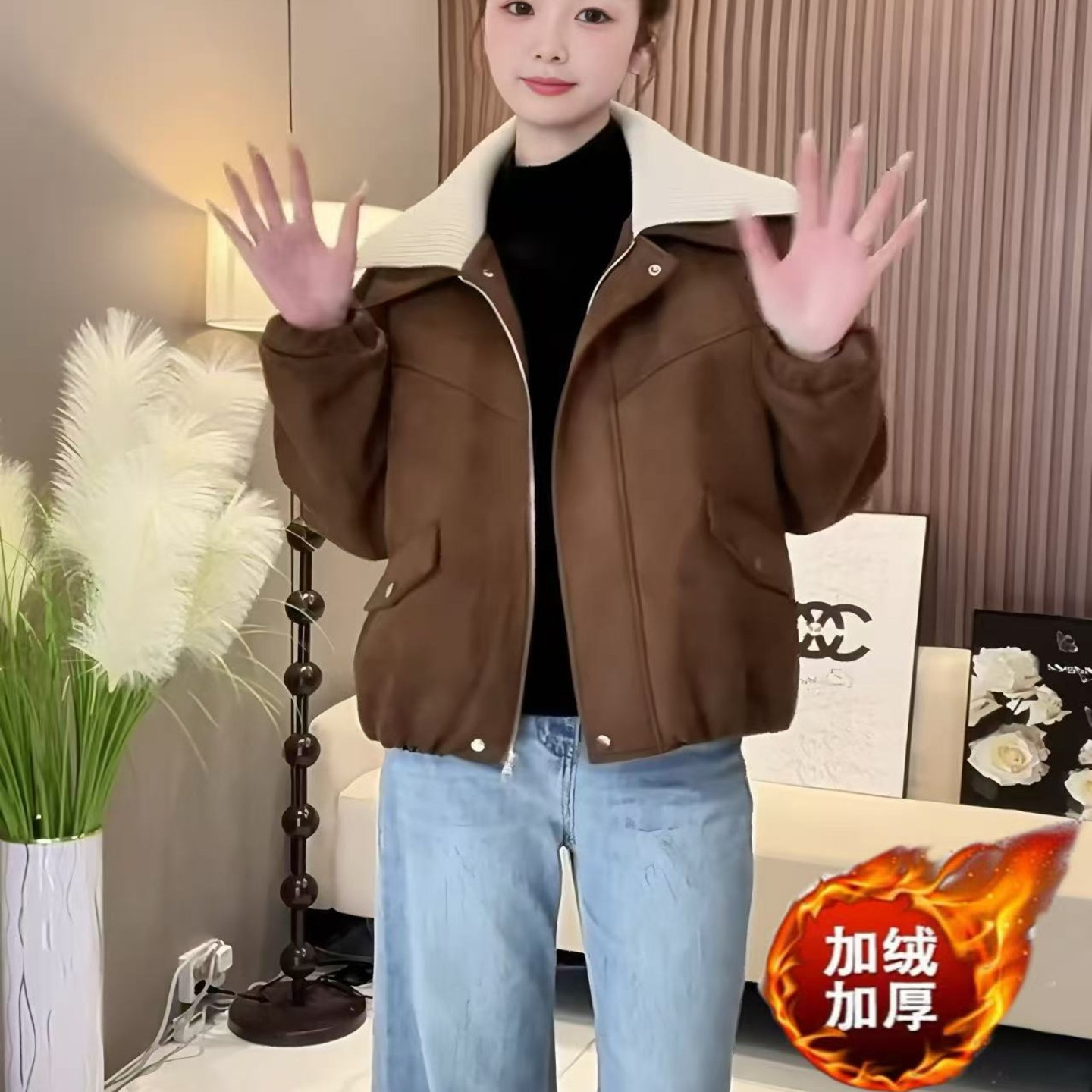 大翻领麂皮绒短外套女冬季加绒加厚宽松保暖设计感羊羔毛机车棉服